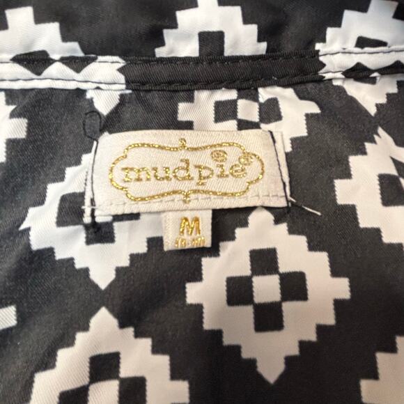 Mudpie Black & White Geometric Print Tunic Top - Size Medium - Picture 5 of 6